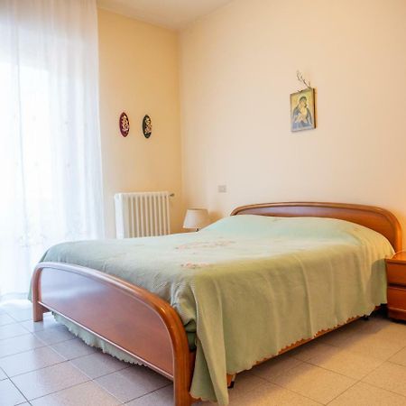 Casavacanze Santacroce Lägenhet Porto SantʼElpidio Exteriör bild